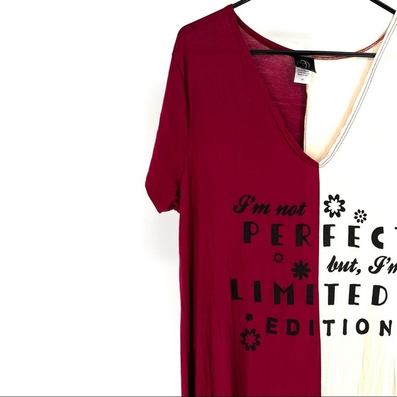 Women's Two Tone Letter Print Short Sleeve Long Slit Maxi Dress- Various Sizes - Picture 2 of 7